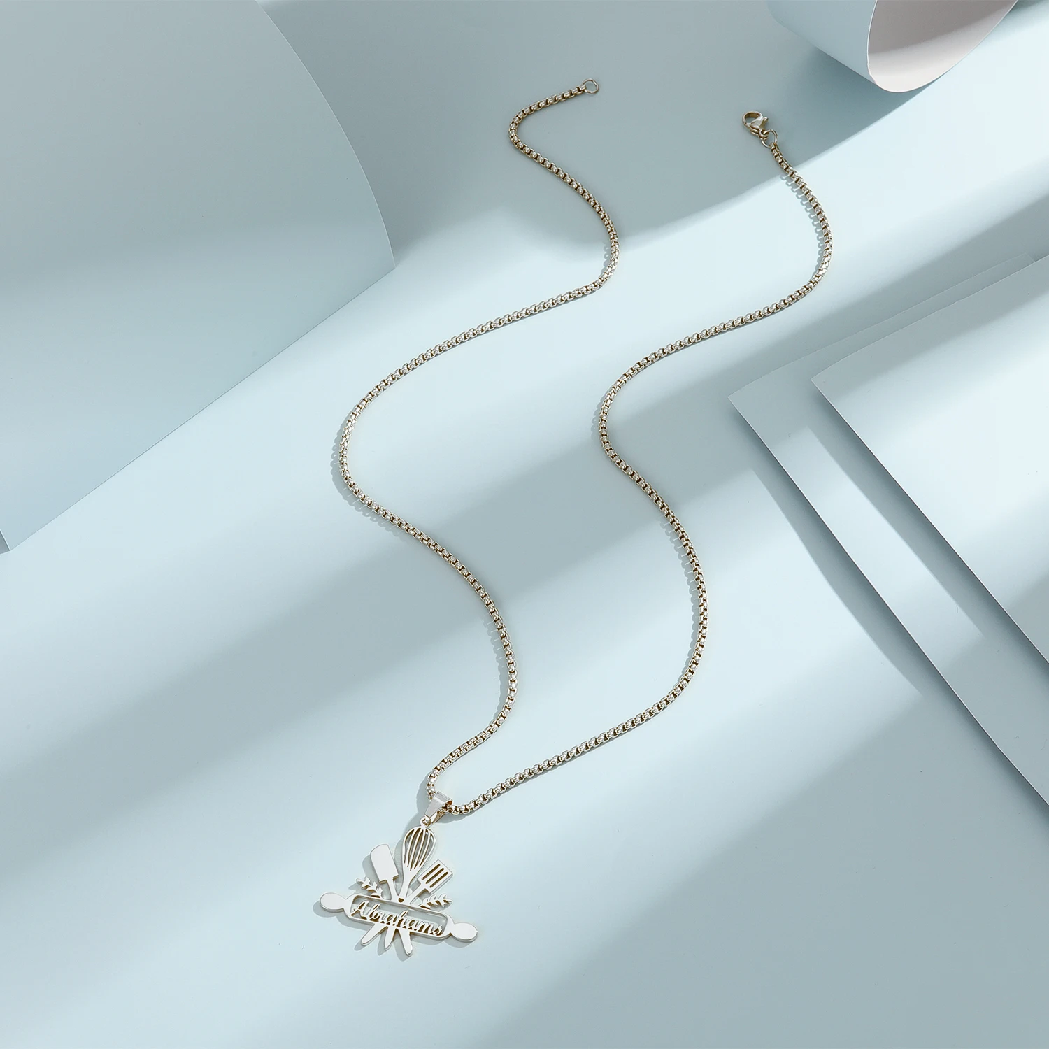 Collier pendentif en acier inoxydable avec nom personnalisé pour femme, outils de cuisine, bijoux, cadeau de fête d'anniversaire