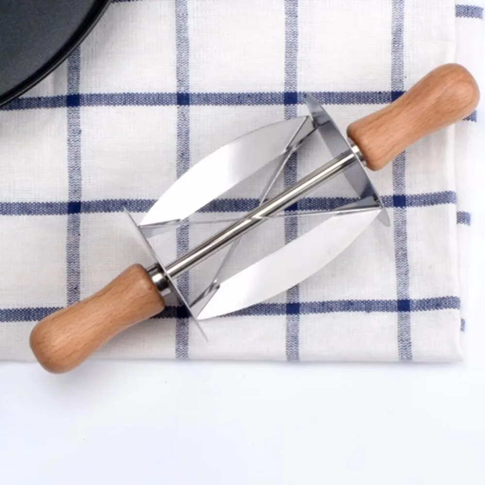 Stainless Steel Rolling Cutter Croissant Roller Slices Shaped Pastry Dough Rolling Wooden Handle Baking Tools Kitchen Knife