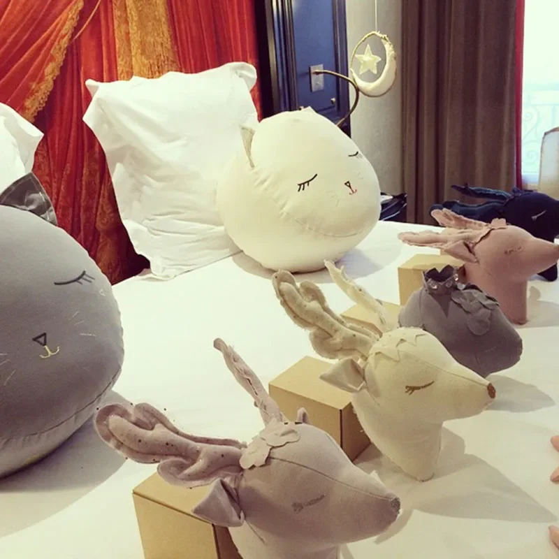 

3D Animal Head Wall Mount Decor - Nordic Deer & Unicorn Hanging Toys, Creative Art Decoration for Kids Room Wall Ornament