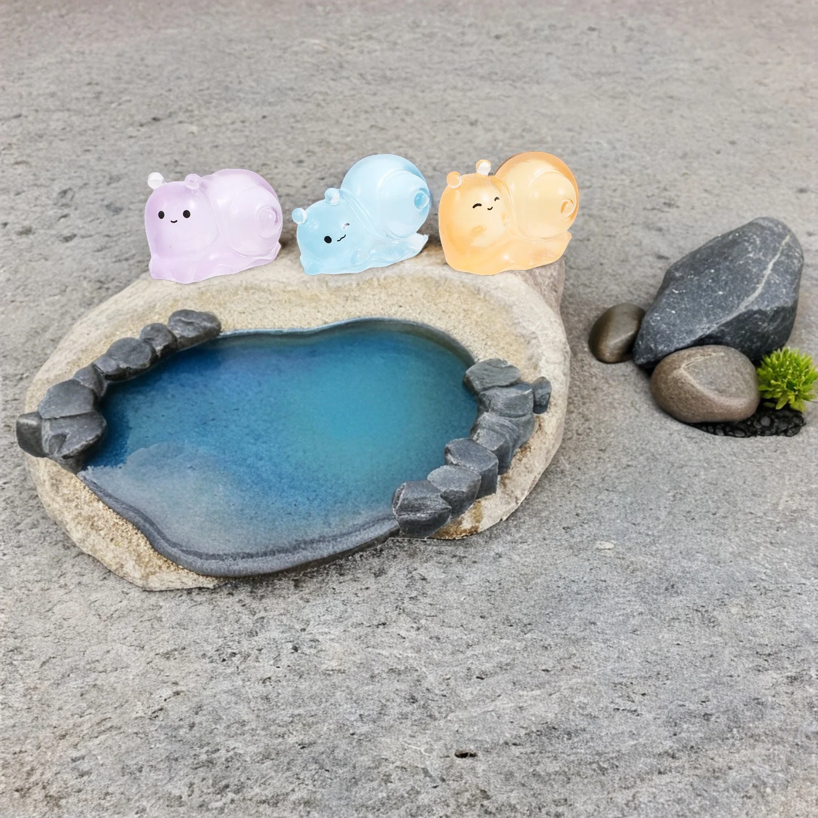 

12Pcs Cute Snail Figurines Micro Landscape Luminous Mini Resin Garden Decor Home Decoration Accessories Figure Accessories