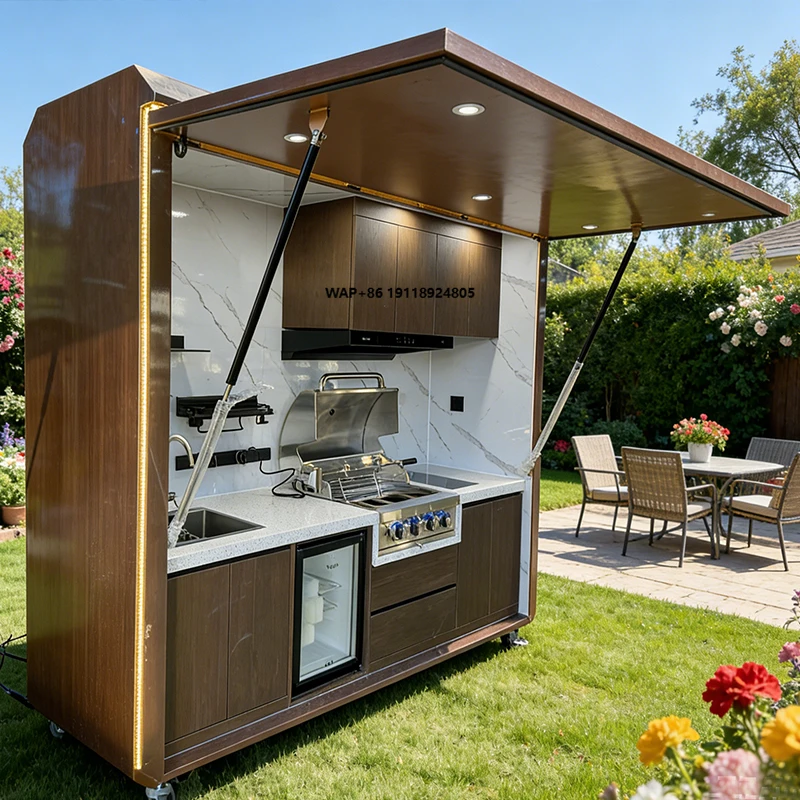New Outdoor Automatic Door BBQ Kitchen Pod Stainless Steel Multifunctional 4-Wheel Food Trailer with BBQ Grill Tank
