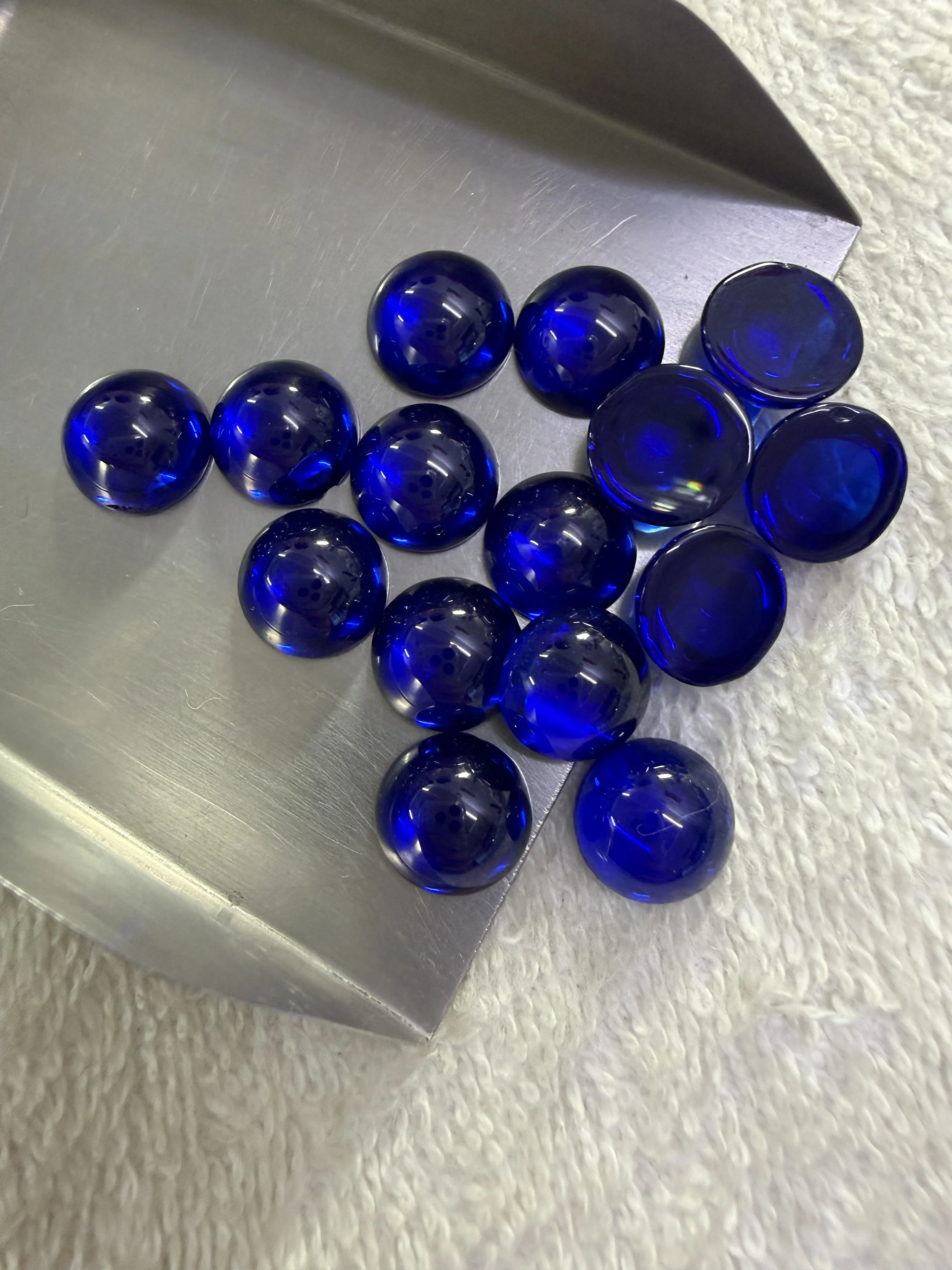 High Temperature Resistant Wax 10mm Round Cabochon Synthetic Nanosital Royal Blue Loose Gems