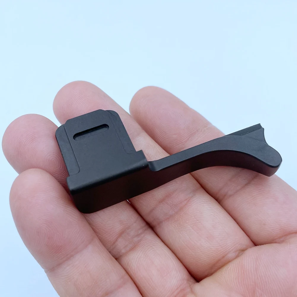 RISEN โลหะรองเท้าร้อน Thumb REST Hand Grip สําหรับ Leica M9 M8 กล้อง Hotshoe อะแดปเตอร์ยึดรองเท้าร้อนฝาครอบ Thumb REST Grip B