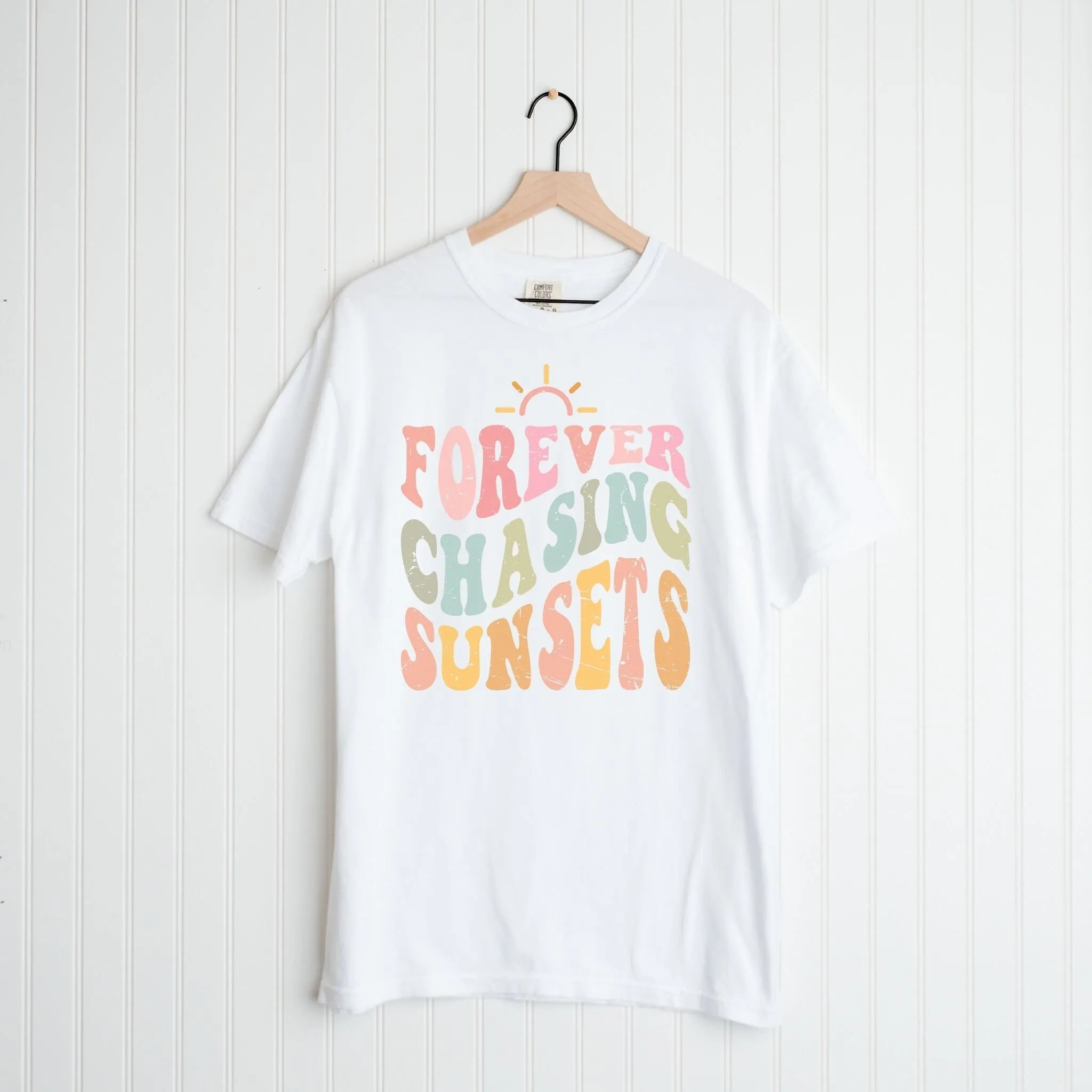 Forever Chasing Sunsets T Shirt Comfort Colors Graphic Tee Beach Summer Trendy Oversized Aesthetic Cute Girls Trip