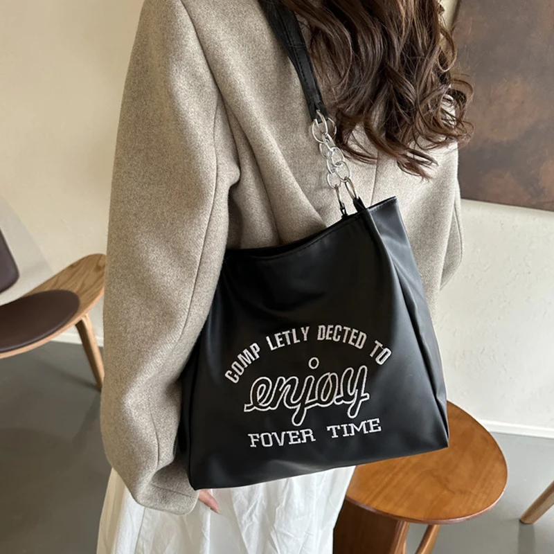 Large Capacity Bag Women S New Shoulder Bag Fashionable Handheld Tote Bag