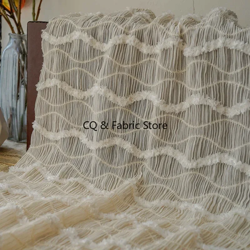 

Бежевая яркая шелковая тюлевая ткань с вышивкой на крючках для бального платья, мини-платья, праздничного платья, одежды 1 метр