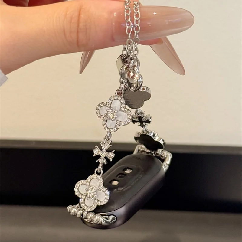

Sparkling Diamond Clover Bracelet Suitable for Xiaomi Band 8Pro/9Pro，For Mi band 3/4/5/6/7，8/8NFC/9/9NFC/10/10NFC，For Redmi Watc