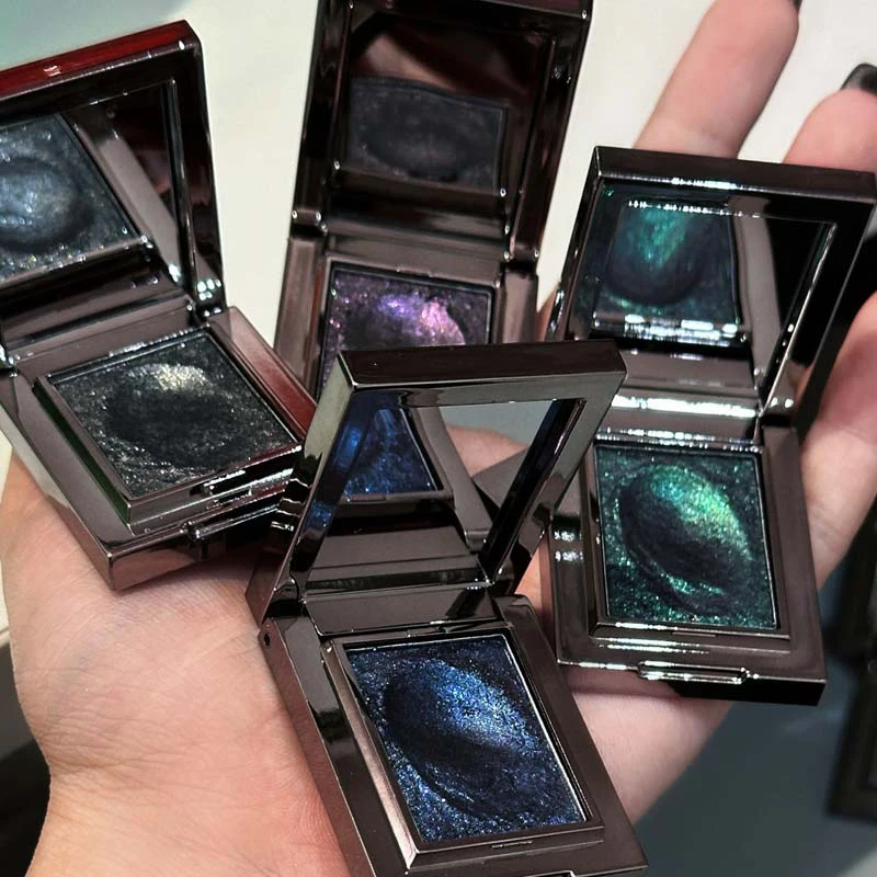 لوحة ظلال عيون باللون الأخضر الداكن من الحرباء، سهلة الاستخدام، مكياج تفتيح ظلال عيون من البطاطس المهروسة واللؤلؤ اللامع