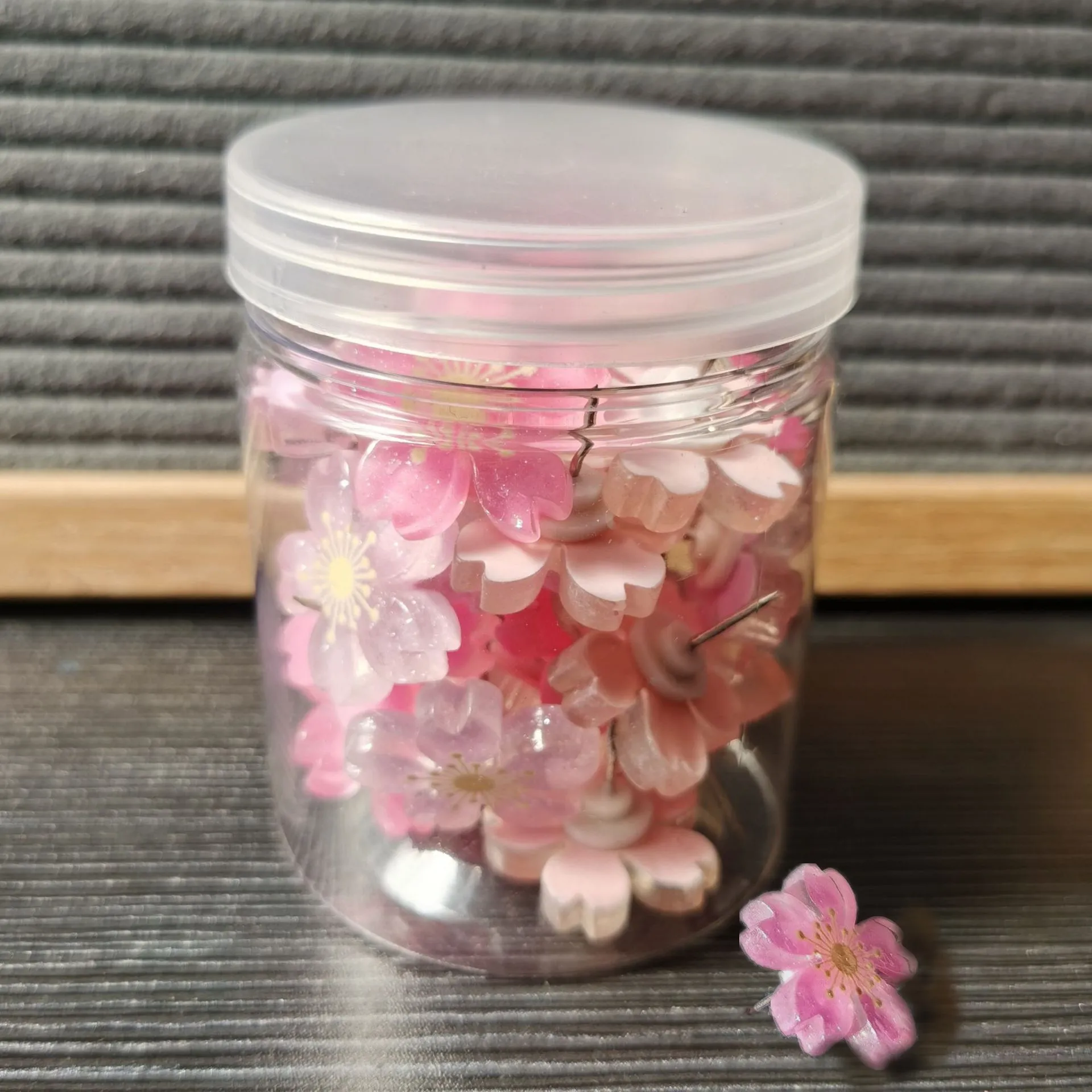 15/30/40/50/100pcs Mixed Resin Flower Shape Push Pins Thumbtack Pins Blossoms Drawing Photo Studs Office School Supplies Sakura