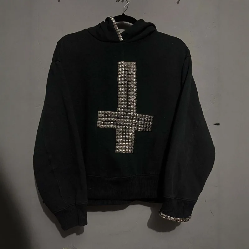 

Готическая Y2K женская осенне-зимняя толстовка с капюшоном, свободная повседневная шикарная металлическая заклепка, дизайн, кардиган, свитер, панк-рок, хип-хоп, одежда в стиле Харадзюку