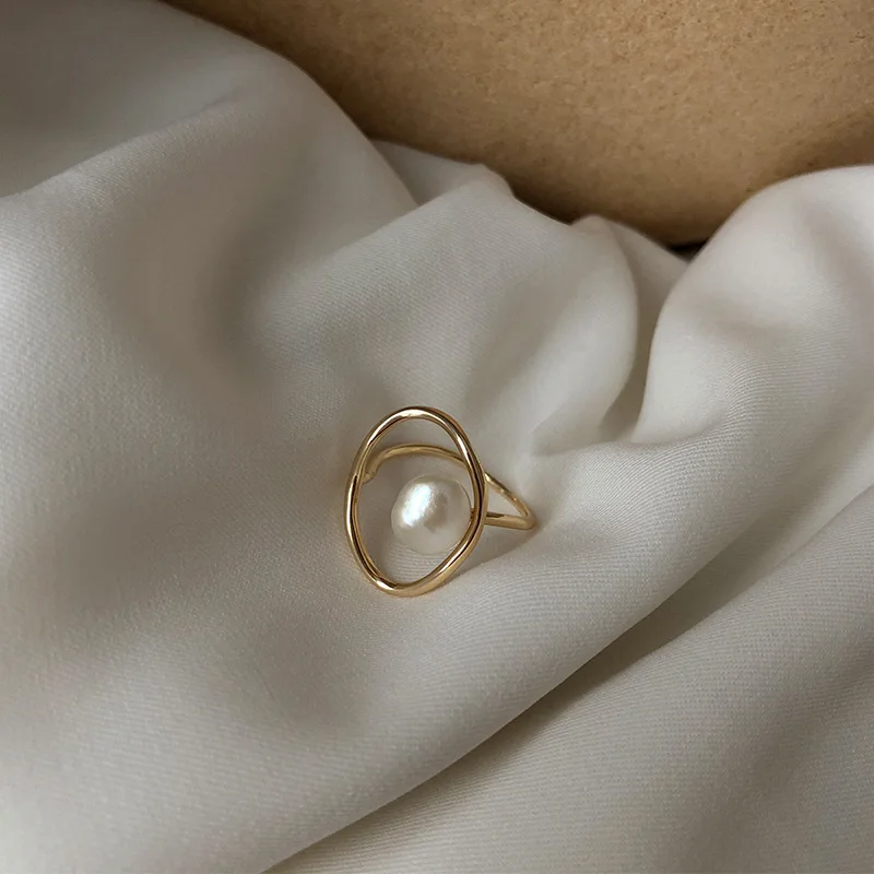 Promotion Jewelry Round Plastic Pearl Yellow Gold Color Ladies Party Ring Wholesale For Women Birthday Gifts No Fade