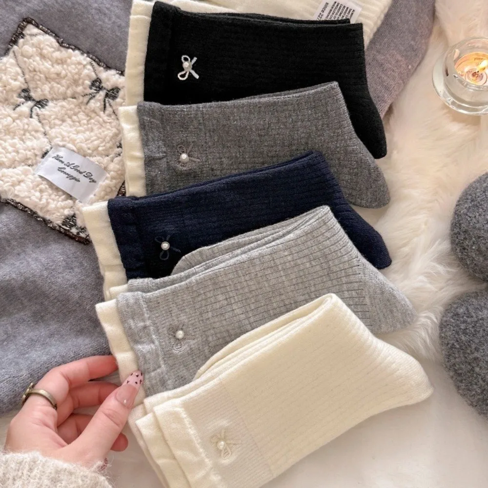 

Fashion Cute Bow Mid Tube Socks Comfortable Thickned Long Socks Warm Ruffle Socks Women