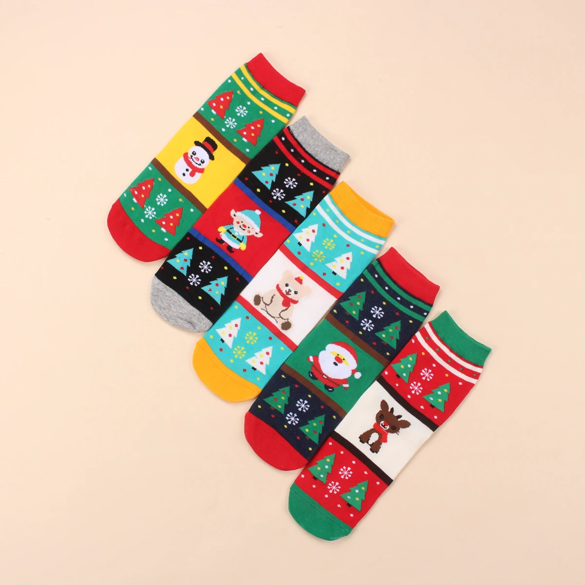 

5 пар рождественских носков с героями мультфильмов, украшения, веселые рождественские украшения для дома, рождественские подарки, товары на Рождество с Новым годом