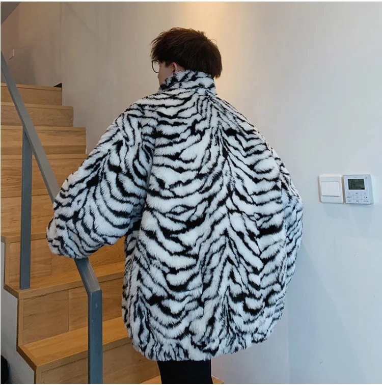 Men Winter Faux Fur Furry Coat Loose Male Leopard Print Tiger Stripe Jacket Oversize Boys Harajuku Outerwear Xxxl Windbreaker