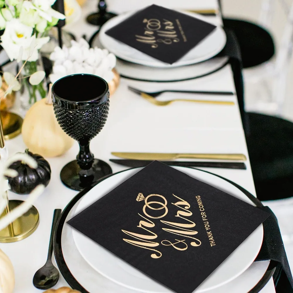 

100pcs Party Supplies Bronzing Printed Mr Mrs Wedding Napkins Soft 3-Ply Cocktail Napkins Paper Disposable Napkins Home Party