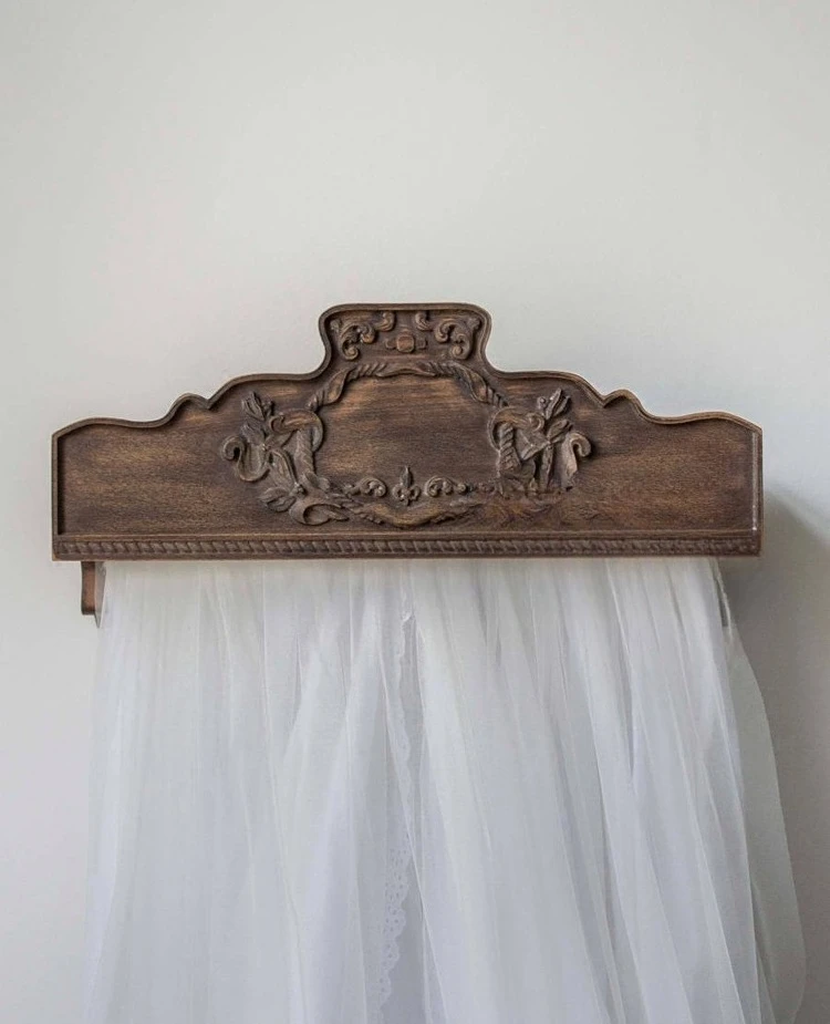 American solid wood bed mantle frame French pastoral solid wood carving flower bed crown simple European antique and old carving