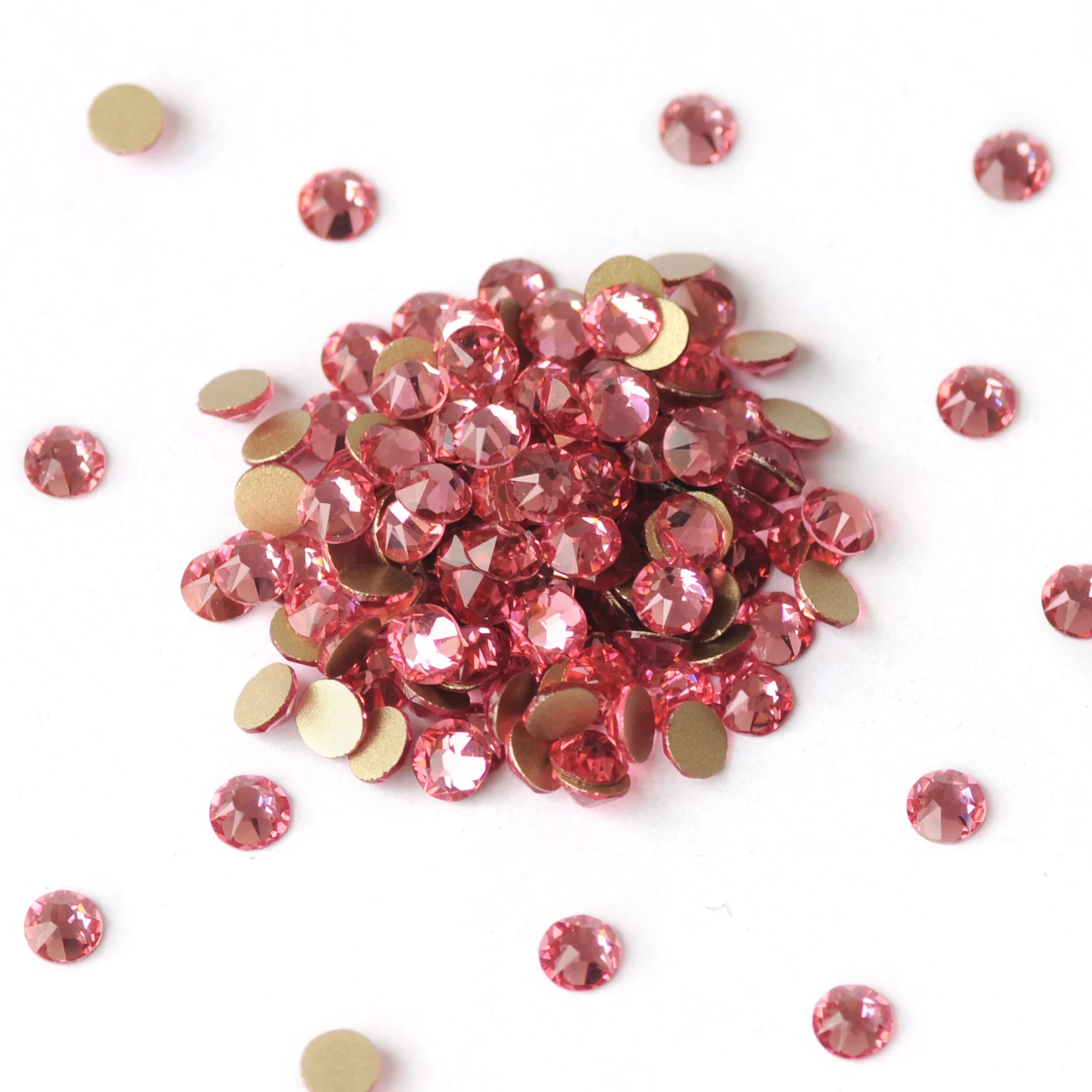 Yanruo 2088 Rose Glitzer-Strasssteine, flache Rückseite, nicht heißklebend, 8 große und 8 kleine Strass-Kristalle für DIY-Näharbeiten und Kleidungsdekoration – Detail 2