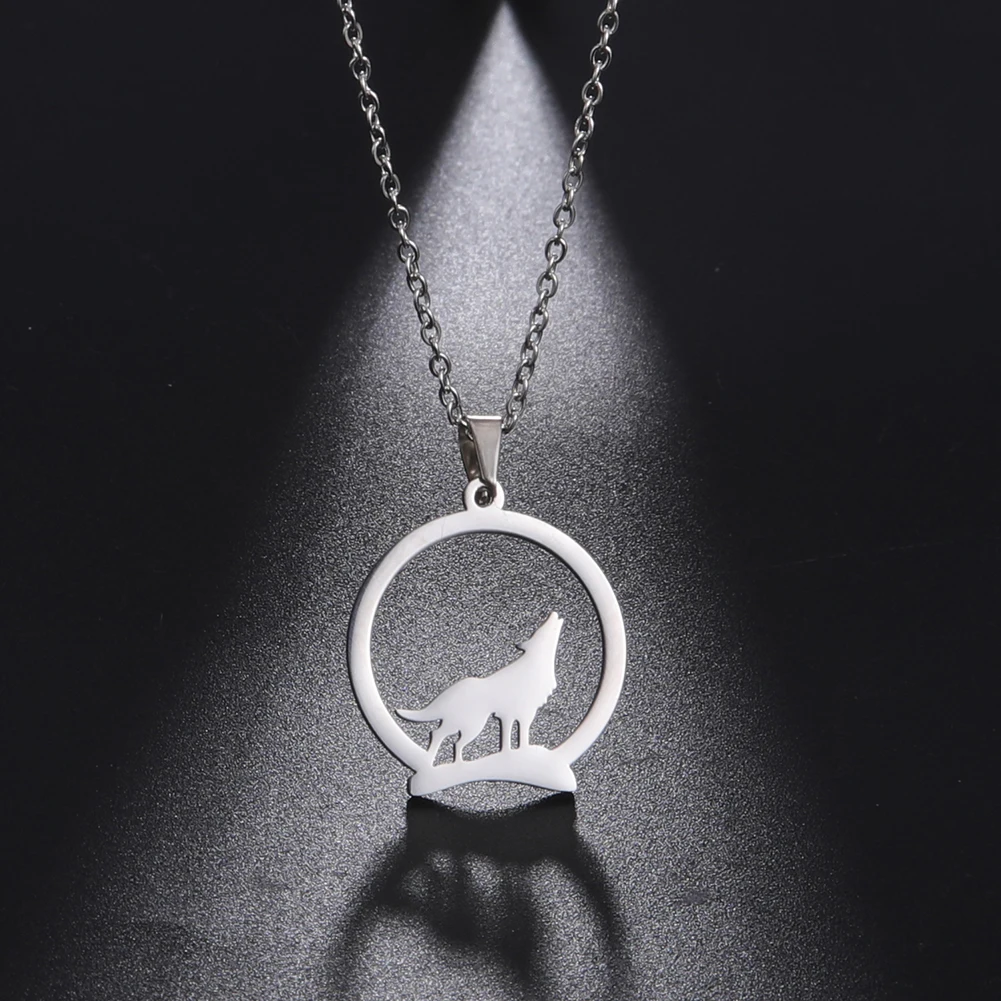 Amaxer Wolf On The Hill Necklace for Man Women Stainless Steel Wolf Howl Pendant Choker Necklace Thanks Giving Christmas Gift