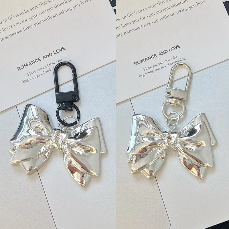 Silver Butterfly Knot Keychain Black Buckle Big Bow Tie Keyring Pendant For Women Couple Backpack Pendant Car Charm Keyring Gift