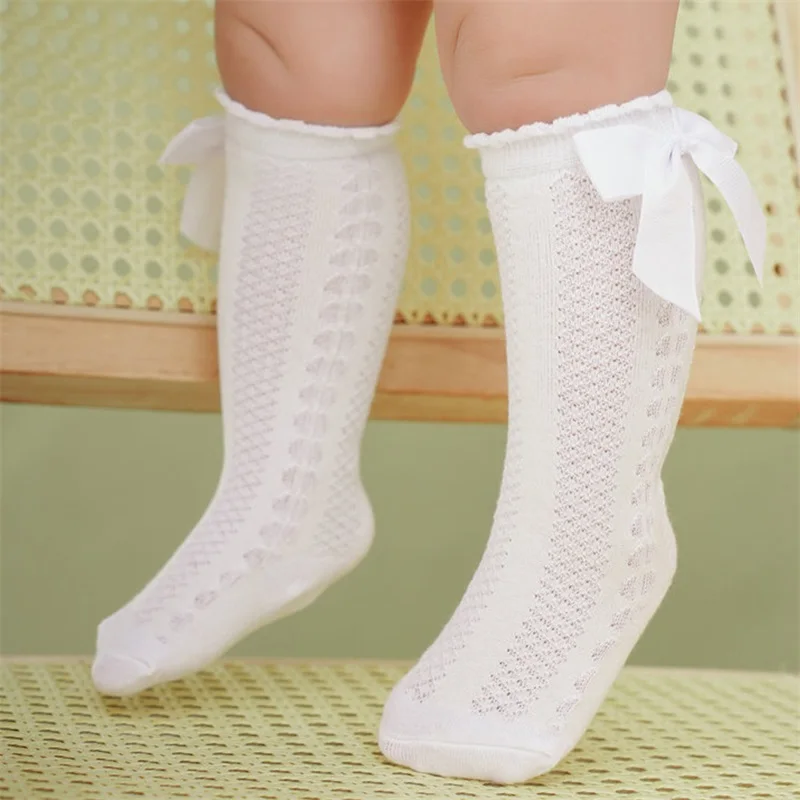 Chaussettes longues en maille pour bébés filles, bas décontractés pour nourrissons, nœud papillon mignon, document solide, princesse, printemps, été