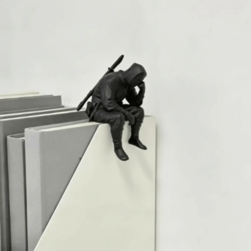 Creative 3D Printed Ninja Figurine Japanese Style Decoration Seated Warrior Sculpture Funny Samurai Statue Bookshelf