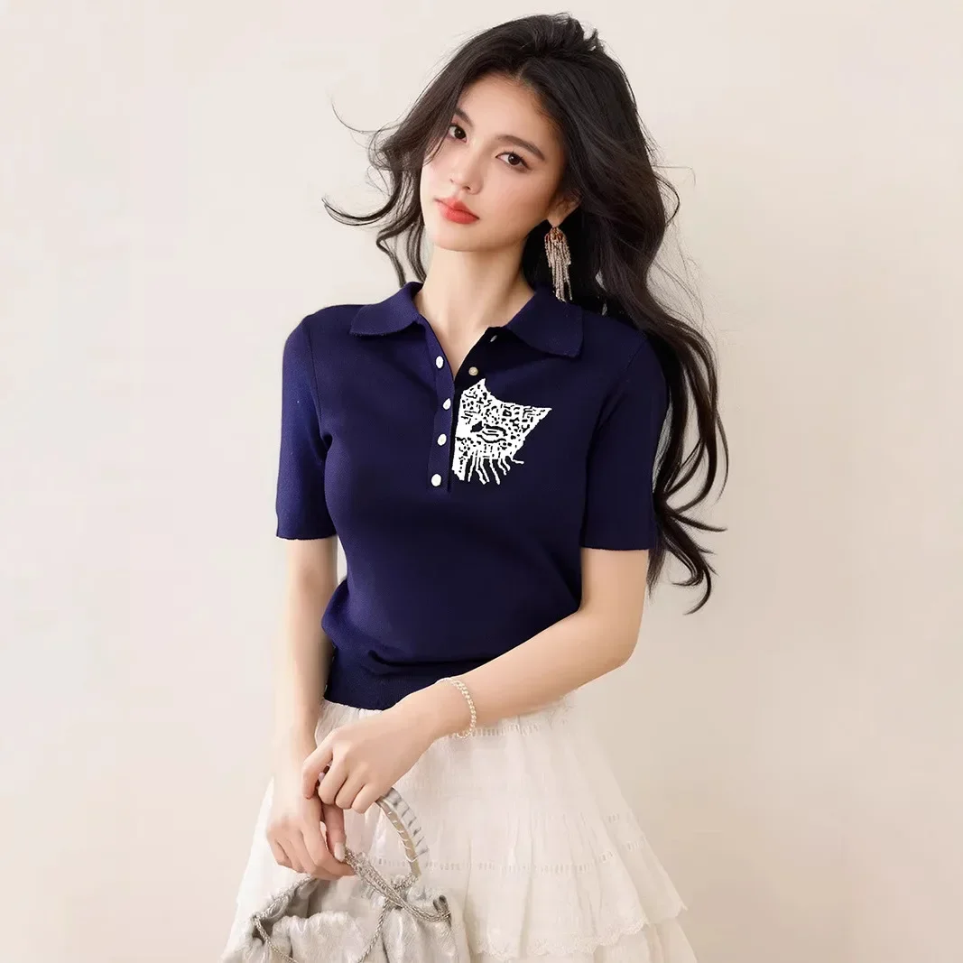 

Летняя шикарная футболка на пуговицах с принтом, винтажный корейский модный топ с отложным воротником, удобные повседневные эластичные пуловеры