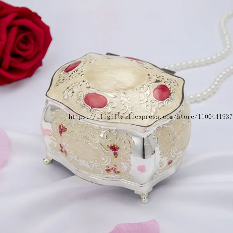 

Metal Fashion Painted Cloisonne European-Style Creative Home Jewelry Storage Box Wedding Birthday Gift Box