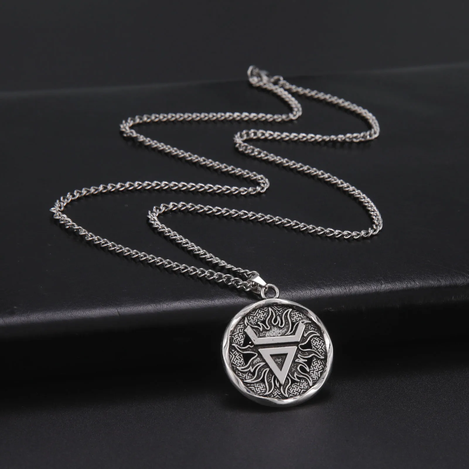 LIKGREAT Vintage Silver Color Veles Symbol Pendant Necklace for Men Volos Weles Slavic Wealth Talisman Religion Male Jewelry