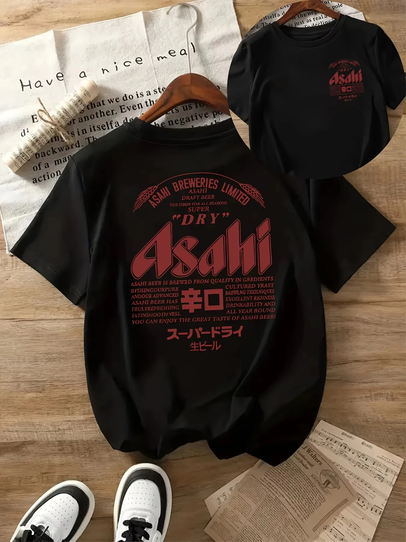 Camiseta ASAHI Vintage para Mujer con Estampado de Cerveza de los Años 80, Negra, Informal, de Manga Corta, con Impresión Roja y Blanca Llamativa
