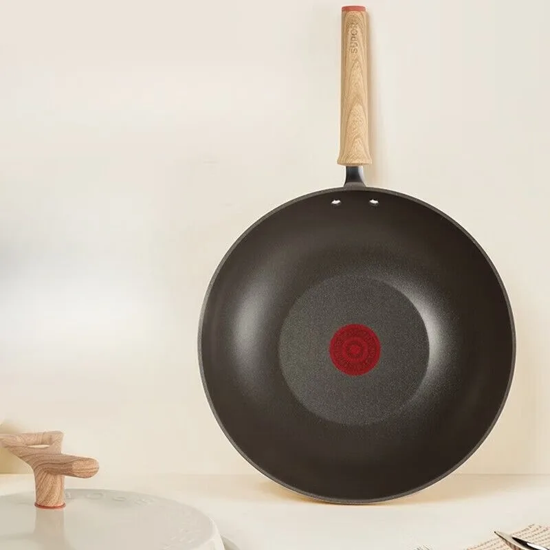 

Lightweight red dot non-stick pan, no oil fumes, non-stick household wok, gas induction cooker universal