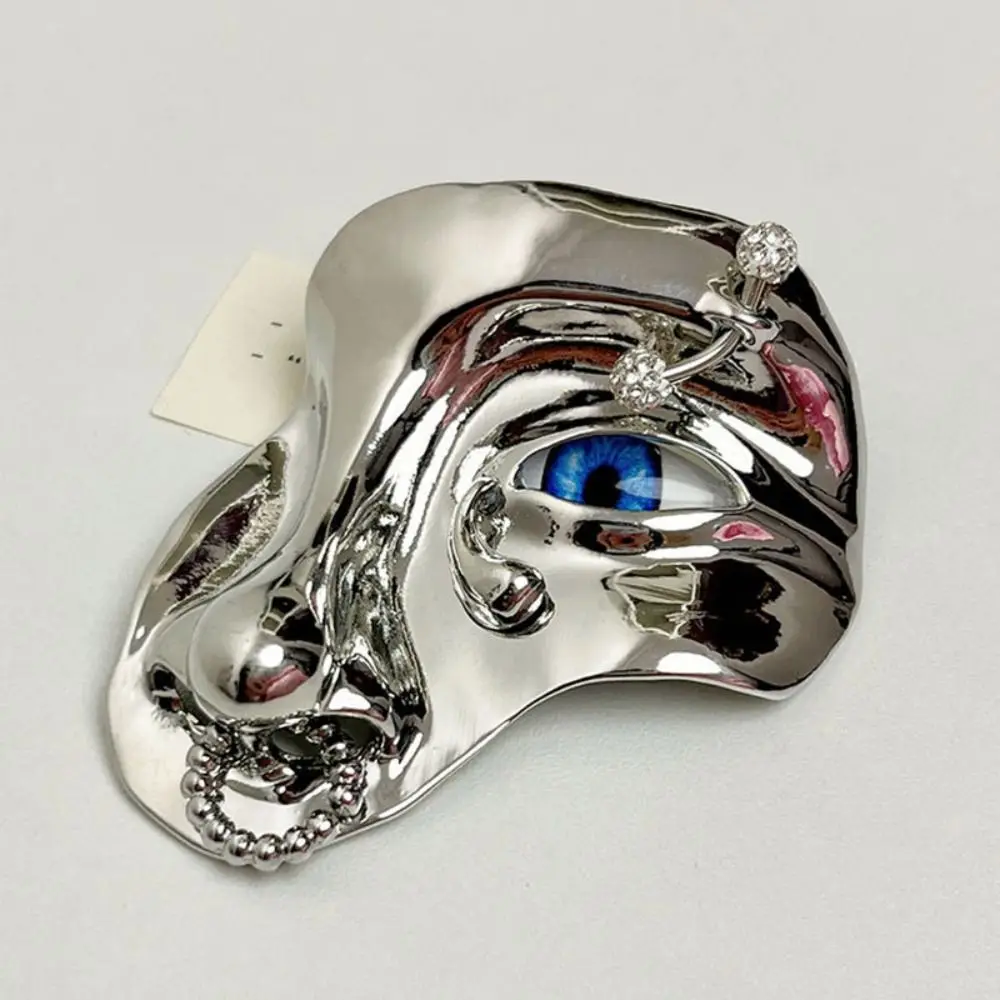 Alloy Half Human Face Brooch Nose Ring Women Minority Design Women Brooch Bag Badge Jewelry Accessories Exaggerated Brooches