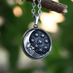 Engrave Name 2022 New Arrive Fashion Moon Face Pendant Necklace With Stars Men Women Round Charm Jewelry Couple Gift