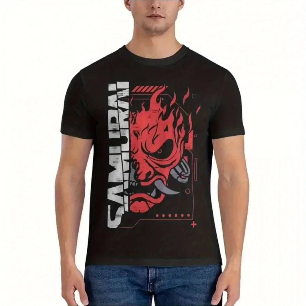 Herren-T-Shirt im Retro-Stil mit japanischem Game-Elektronik-Krieger-Motiv – Schwarzes Baumwoll-Rundhals-Shirt mit retro-futuristischen Punk-Mustern