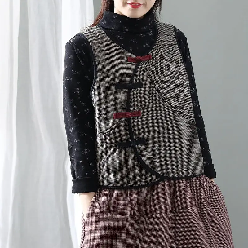 Women Vintage Grid Tang Suit Vests 2026 New Spring Autumn Sleeveless Jacket Cotton Coat Warm Clothes Female Cheongsam Vests