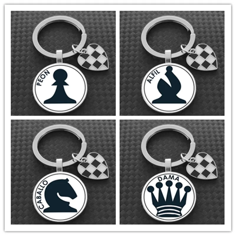 Spanish CHESS keychain international chess enthusiast keychain as a gift for friends Glass circular keychain