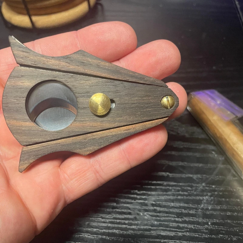 Wooden Cigar Cutter Scissors Knife Sharp Blade Cigar Scissors Cutter Knife  Puncher Guillotine Smoking Cigar Cutting Tool