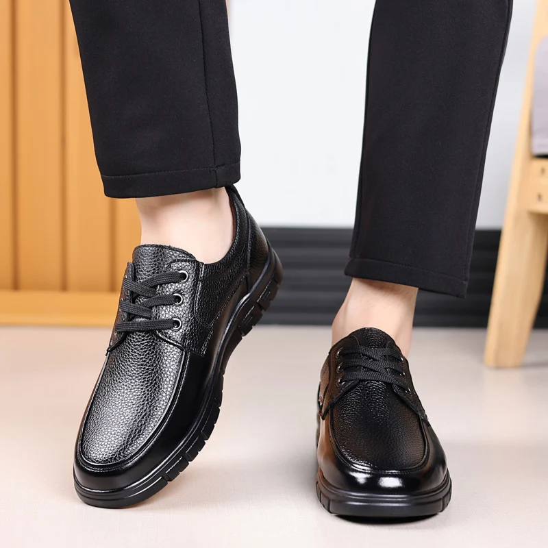 Leisure men\'s shoes 2024 spring new trendy minimalist work shoes with lace up middle-aged dad formal casual business leather sho