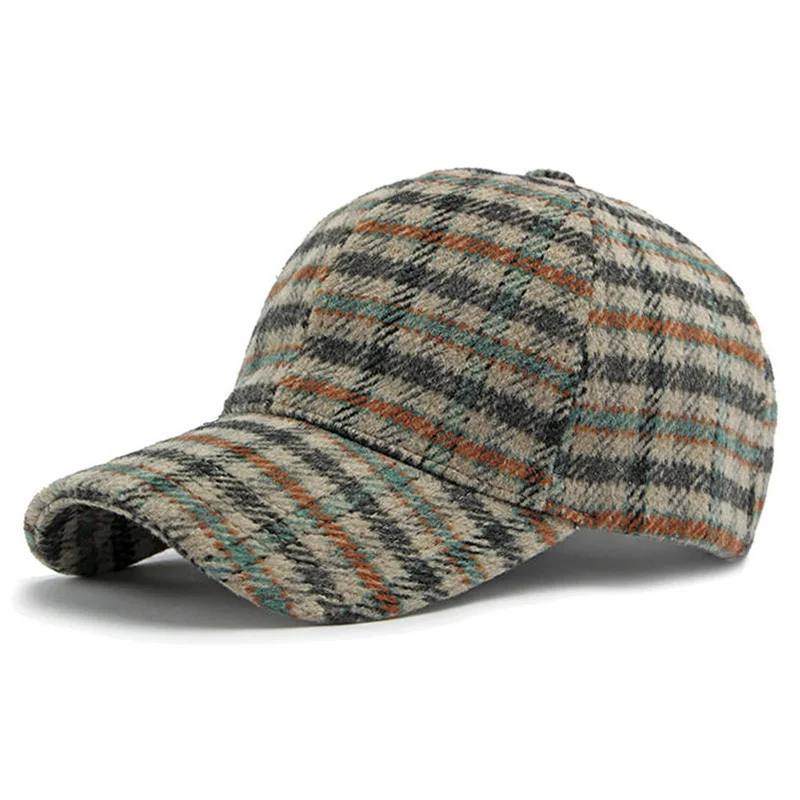 Elegant Plaid Fleece Baseball Cap Thick Warm Casual British Retro Style Two-Tone Design Perfect for Everyday & Holiday Outfits
