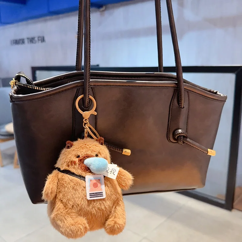Miniso 2026 Kreskówkowy Kapibara Pracująca Kapibara Król Kapibary Potrząsający Ogonem Zabawka Pluszowa Breloczek Uroczy Wisiorek do Torebki dla Dziewczynek