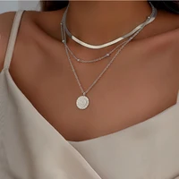 Chaîne serpent plate à la mode avec pendentif disque de pièce de monnaie à trois couches, collier pour femmes, accessoires de bijoux 2