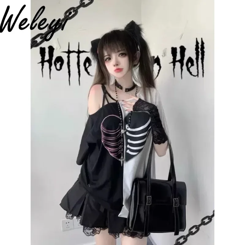 

Y2K Sexy Girl Style Black and White Splicing Love Tees Top Subculture Clothes Punk Loose Woman Off Shoulder Short Sleeve T-shirt