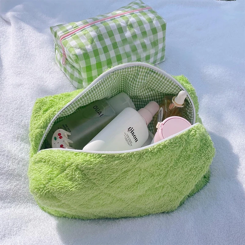 Towel  Pouch for Women Letter Patch Customization Towel Cosmetic Bag Embroidery Makeup Bags Green Storage Organizer Bag Gift