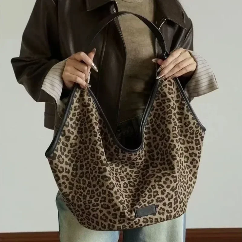 Vintageขนาดใหญ่Leopard Toteกระเป๋าแฟชั่นผู้หญิงY2kกระเป๋าสะพาย2024เกาหลีแฟชั่นความงามใหม่กระเป๋าถือหญิงเยาวชน