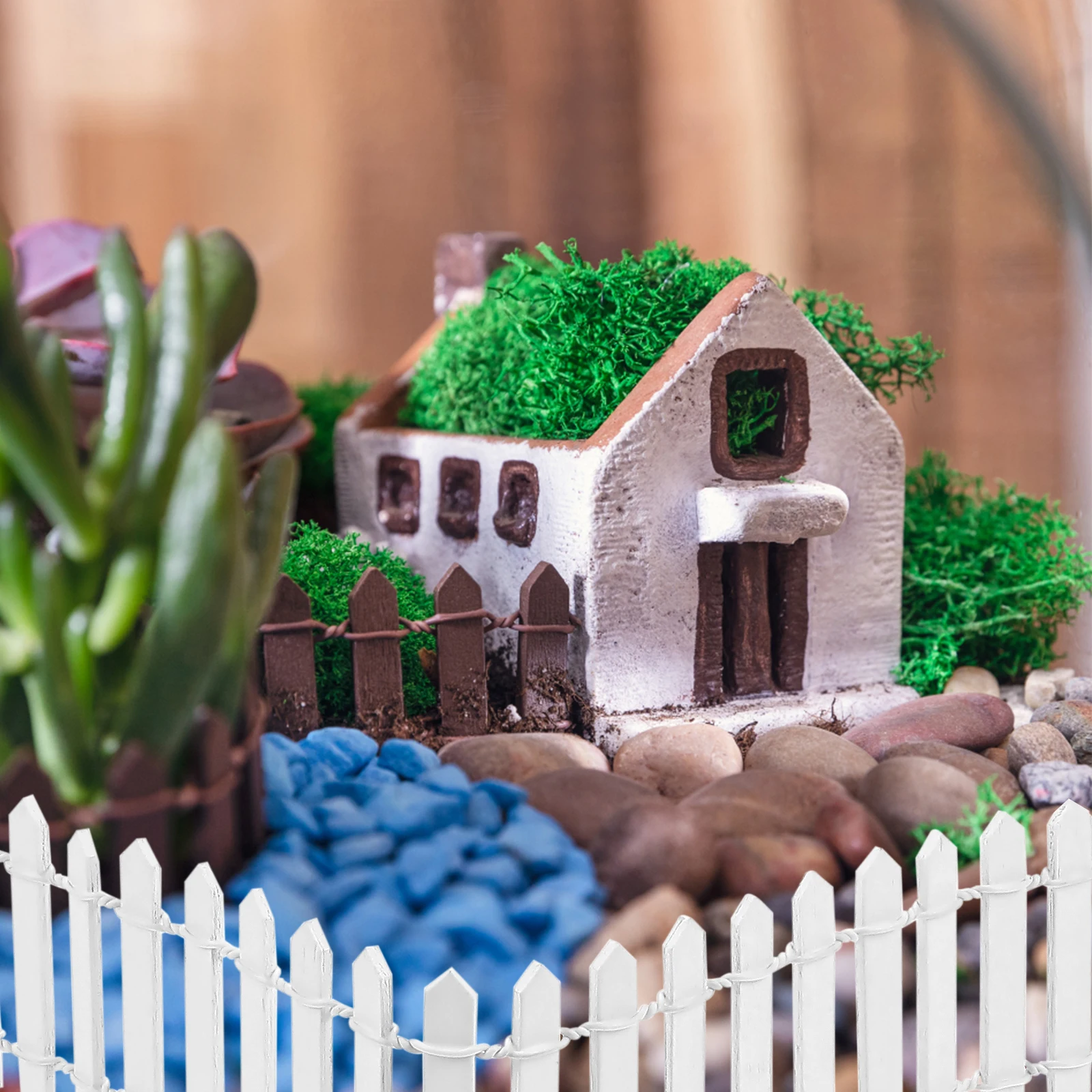 

2pcs Mini Wooden Fence Models High-Grade Durable Small Garden Decor Diy Micro Landscape House Decorations Bending Flexible