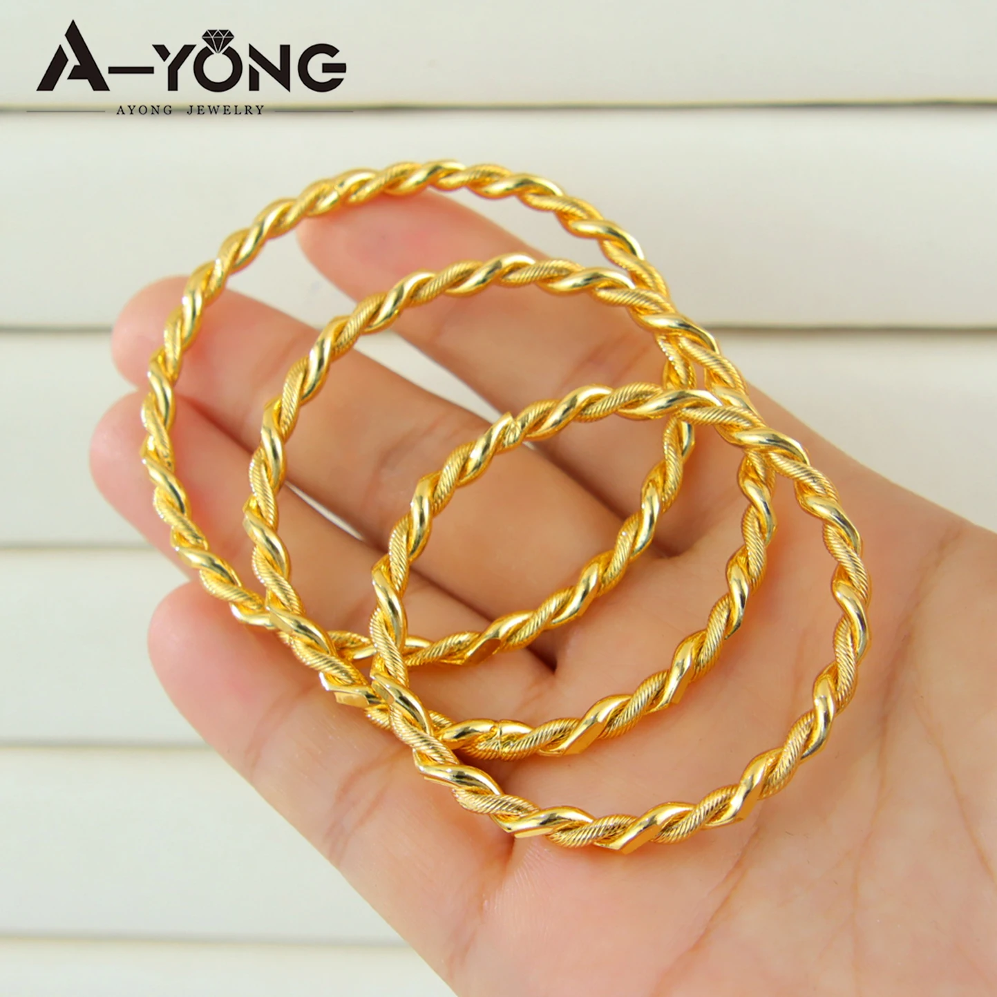 Dubai Mode Kinder Armreifen 21k Gold Überzogene Türkische Einfache Baby Twist Armband Arabisch Muslimischen Kinder Täglichen Party schmuck – Detail 1