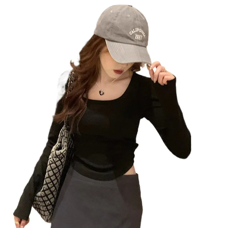 غطاء سفلي للنساء في الربيع بقصة ضيقة ورقبة مربعة وطول قصير وأكمام طويلة وتصميم كتف أمامي للنساء
