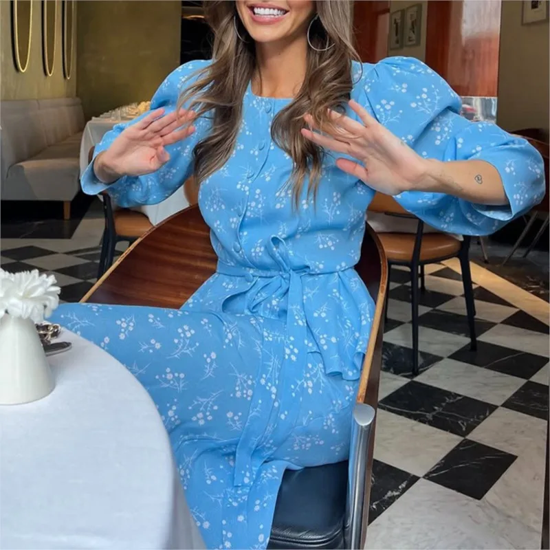 أزياء الخريف فضفاضة طباعة المرأة قطعتين مجموعة 2025 قميص أنيق طويل الأكمام مع تنورة طويلة عالية الخصر مجموعة ملابس الشارع النسائية