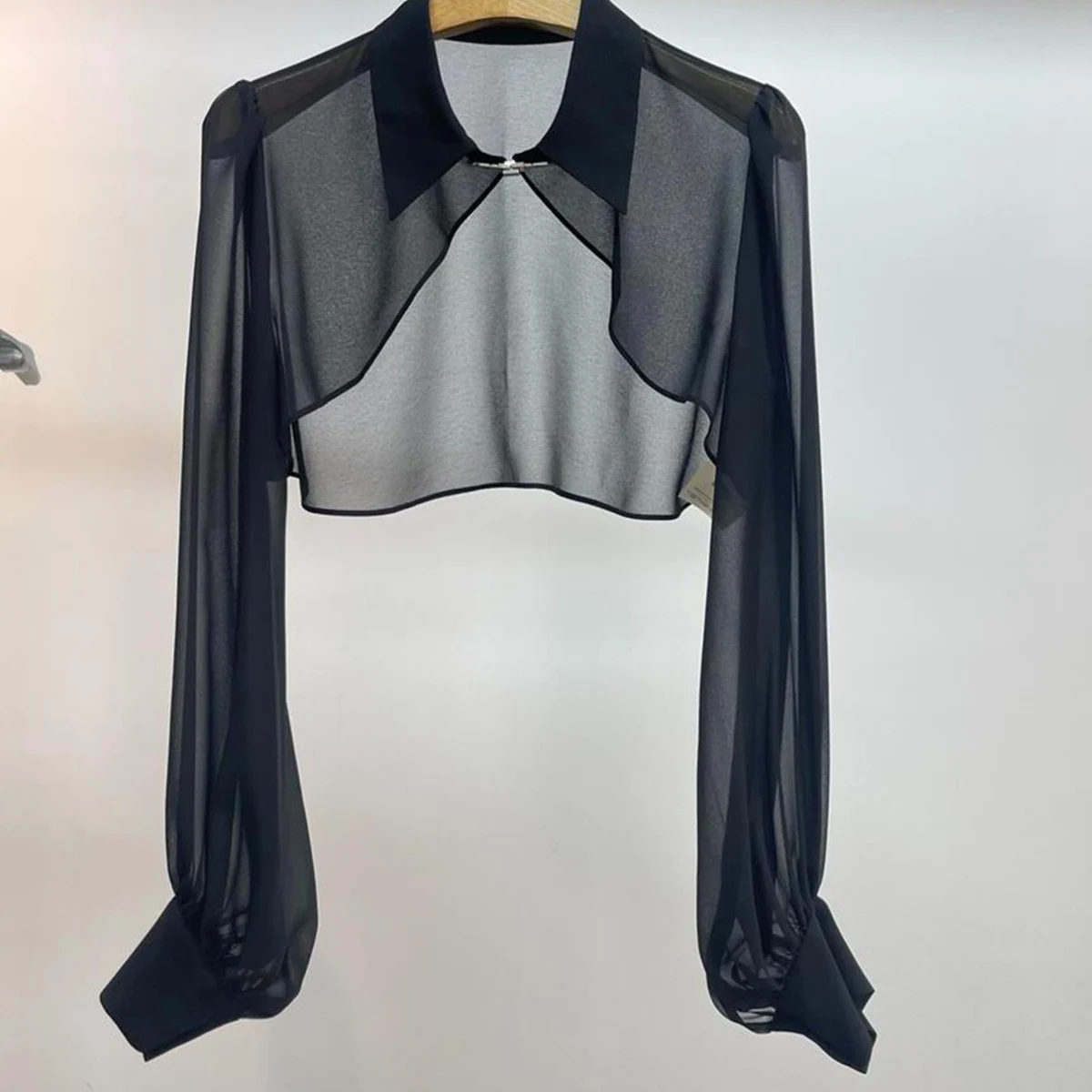 Young Women's Summer 2026 Fashionable Sweet Stylish Polyester Fiber Sunscreen Shawl Jacket Top Age Reduction Trendy Outerwear