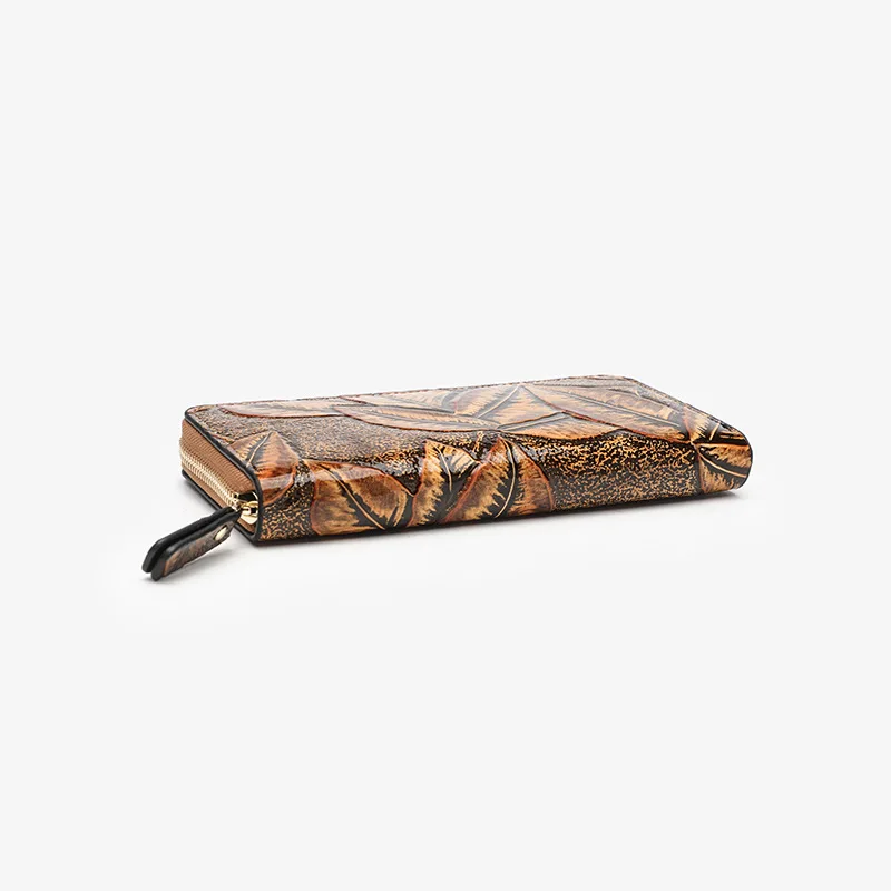 Western Carved Embossed PU Leather Long Women Wallet Large Capacity Multi-cards Phone Bag Cluth for Ladies