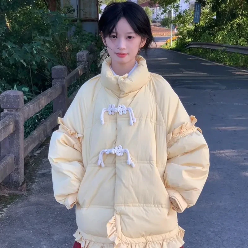 Żółte Kawaii Parki Damskie Zimowe Grube Eleganckie Zapinane na Guziki Z Falbankami Preppy Puszyste Płaszcze Luźne Codzienne z Kołnierzem Stójką Urocze Ubrania Wierzchnie dla Studentek